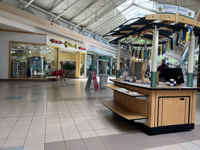 Midland Mall - July 31 2022 (newer photo)